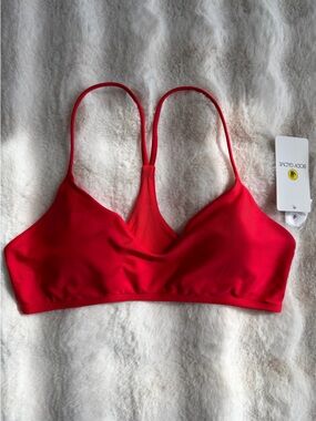 🆕 Body Glove | Vibrant Red Bikini Top - Size XL.
